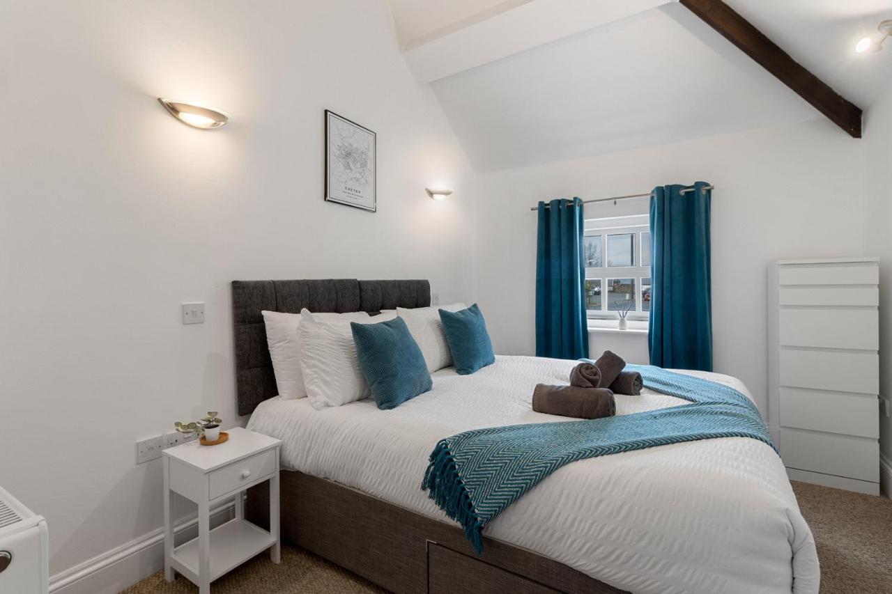 The Old Cooperage By Staytor Accommodation Exeter Exteriör bild