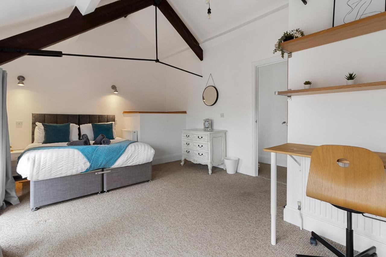 The Old Cooperage By Staytor Accommodation Exeter Exteriör bild
